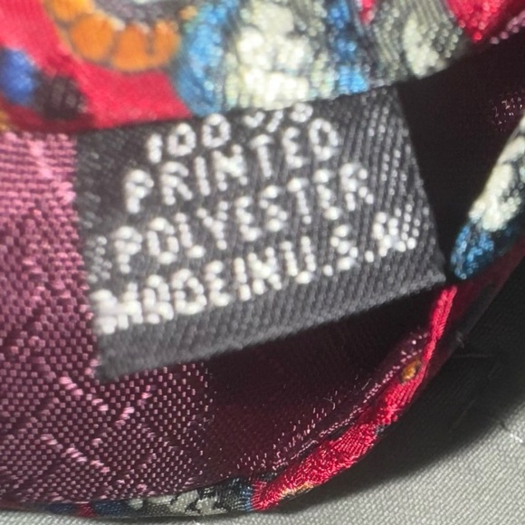 Christian Dior Red Patterned Men's Tie. 100% printed polyester. EUC - Picture 5 of 6